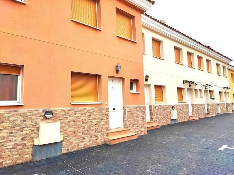 Bonita Casa Con Piscina Comunitaria A 100 Metros Del Mar Villa Miami Playa